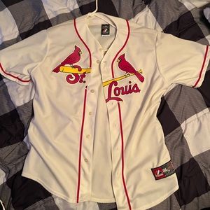 st.louis cardinals sunday jersey only worn 1x jus like brand new!!!! size large